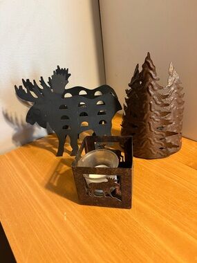 Stanley Rustic Moose Tealight Holder in Brown and Black